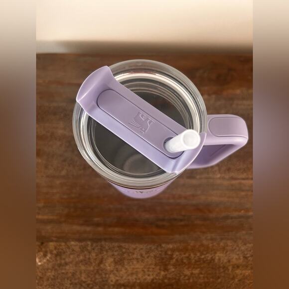 Stanley Quencher H2.0 Tumbler 30 oz. Purple - Picture 2 of 5